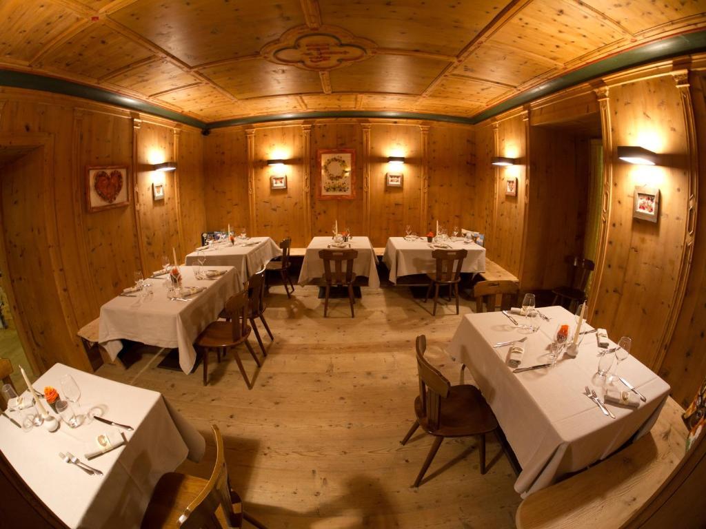 Rifugio Ospitale Hotel Cortina d'Ampezzo Exterior photo
